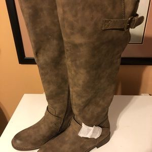 size 6.5?Wide Calf Boots from Just Fab